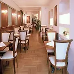 Boutique Bijou De 4*