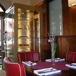 Boutique Bijou De