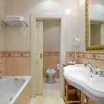 Boutique Bijou De Lejlighedshotel 4*