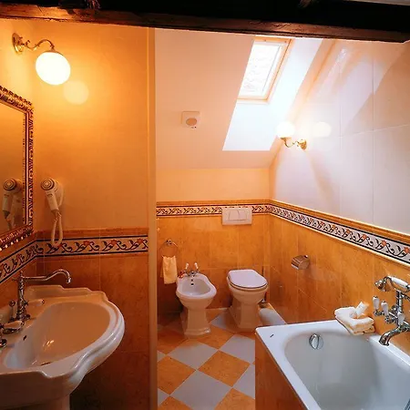 Apartmanhotel Bijou De 4*