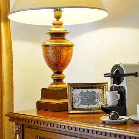 Bijou De Aparthotel 4*