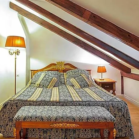 Boutique Bijou De 4*