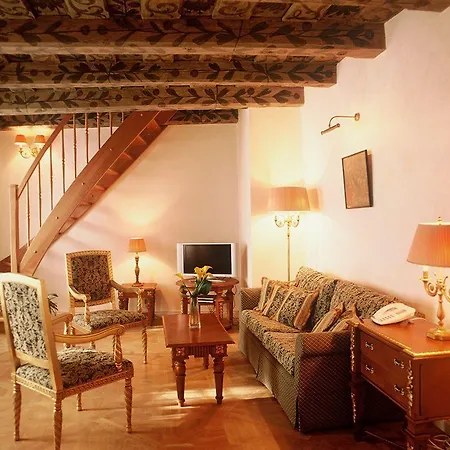 Bijou De 4* Prága