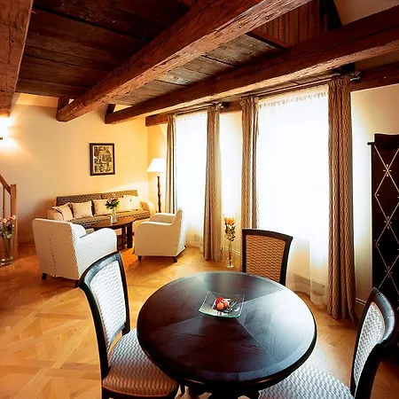 Boutique Bijou De 4* Praha