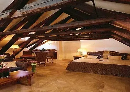 Boutique Bijou De Aparthotel