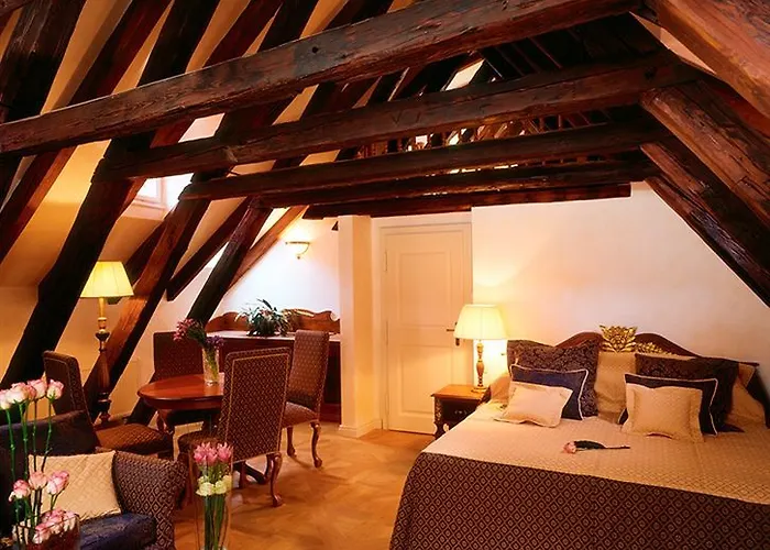 Boutique Bijou De 4* Прага