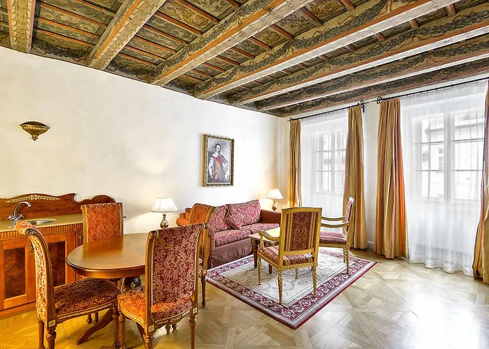 Boutique Bijou De 4*
